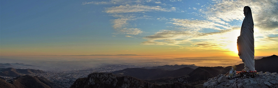Dalla Madonnina del Costone (1228 m) verso la pianura con splendido tramonto